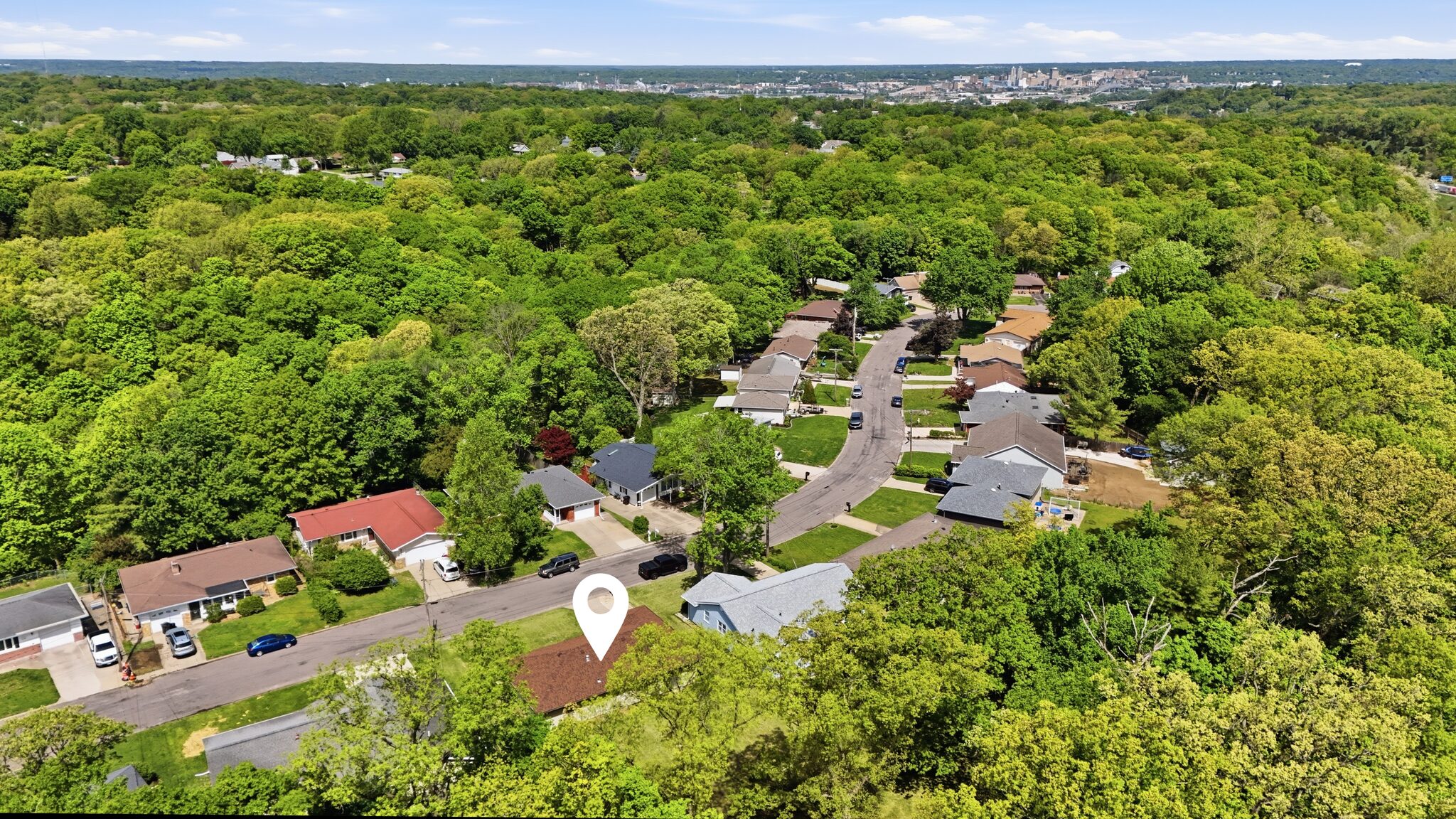 Field Grove Ct, East Peoria - real estate photography by Aerial MG