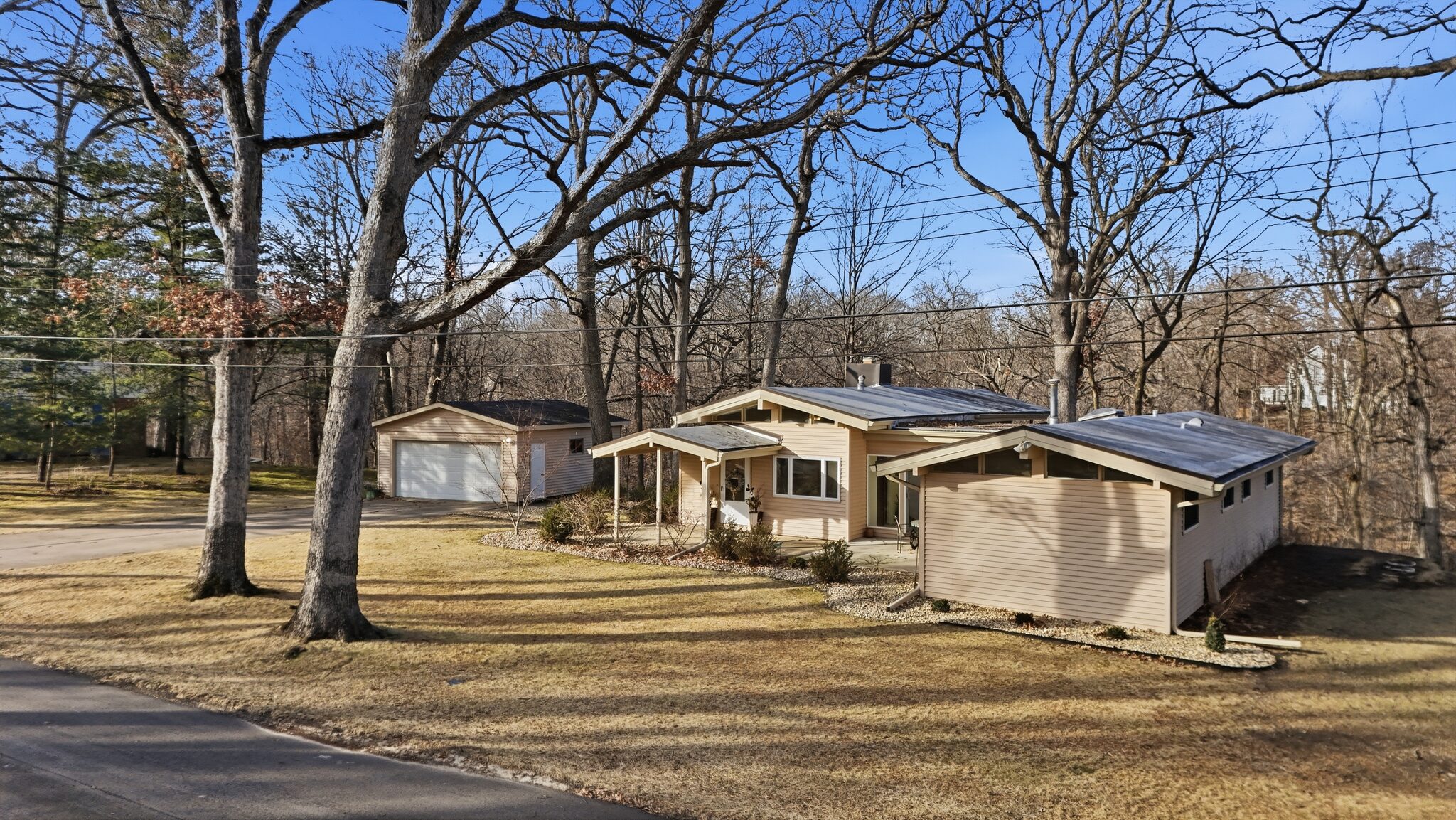 N Sleepy Hollow Rd, Peoria - real estate photography by Aerial MG