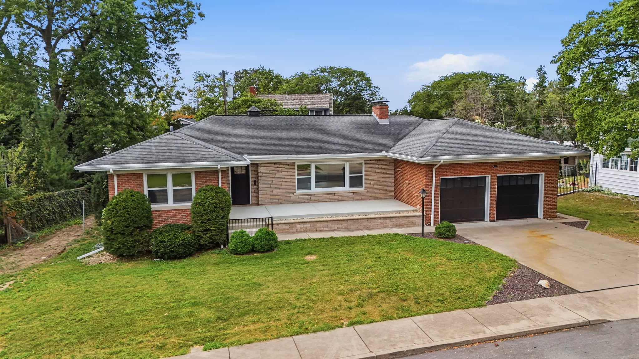 W Crestwood Dr., Peoria - real estate photography by Aerial MG